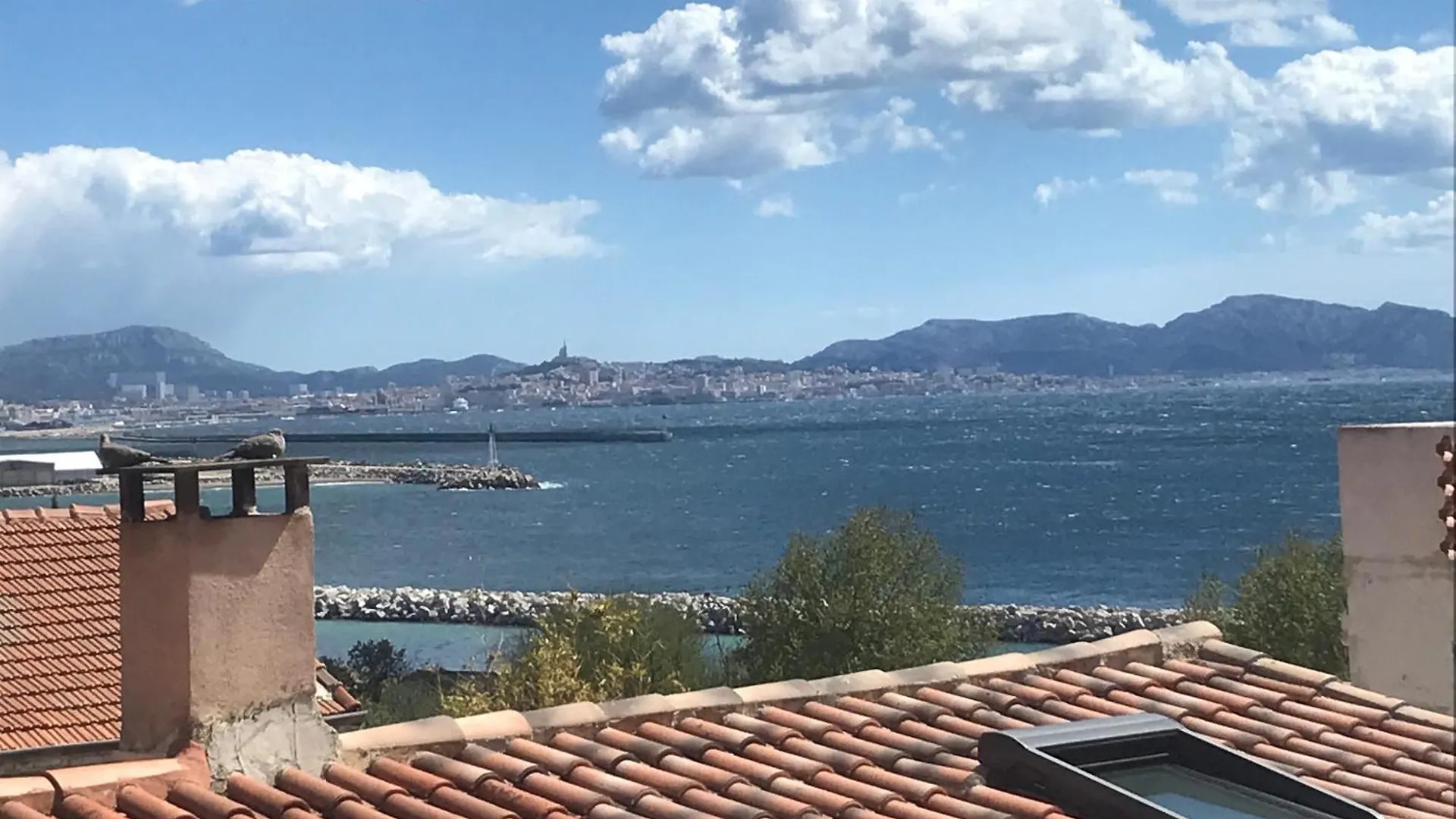 Marseille L'Estaque Vue Mer 0*,  France